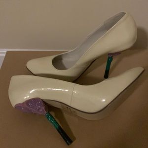 Newport News High Heels with Flower Appliqué Heel